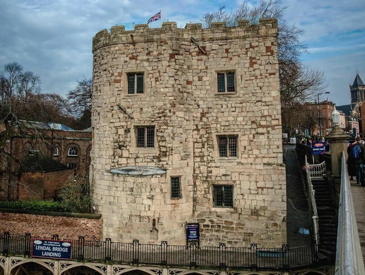 Lendal Tower Villa York